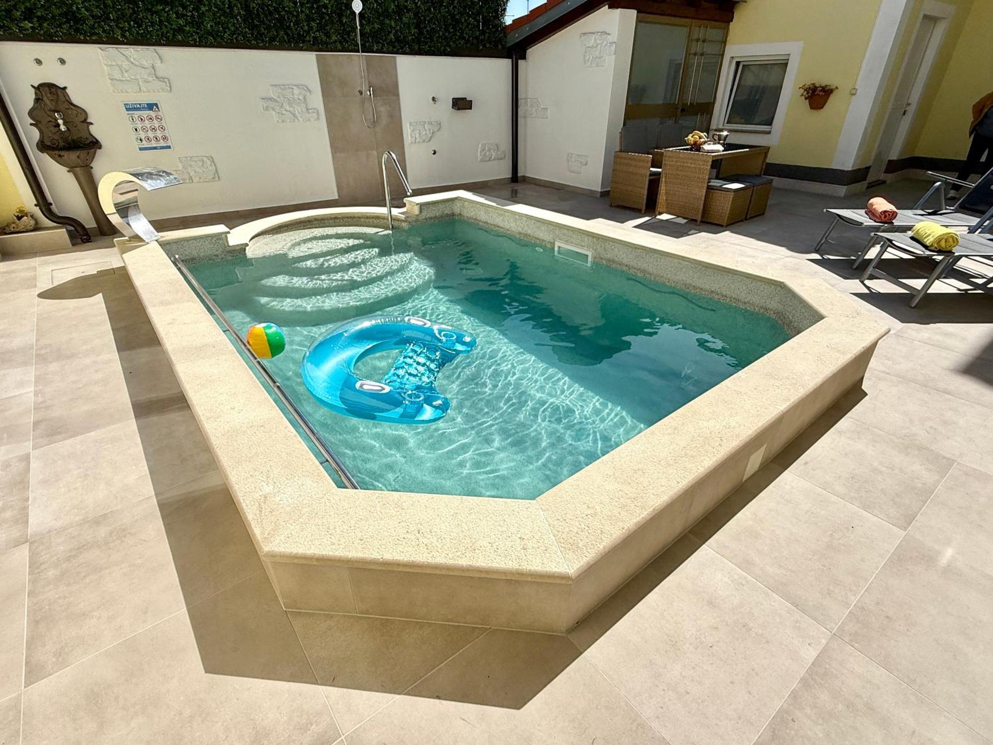 Poolside * Fazana